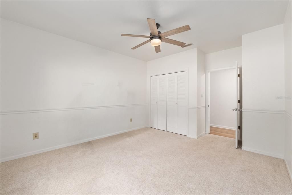 For Sale: $650,000 (4 beds, 3 baths, 3336 Square Feet)