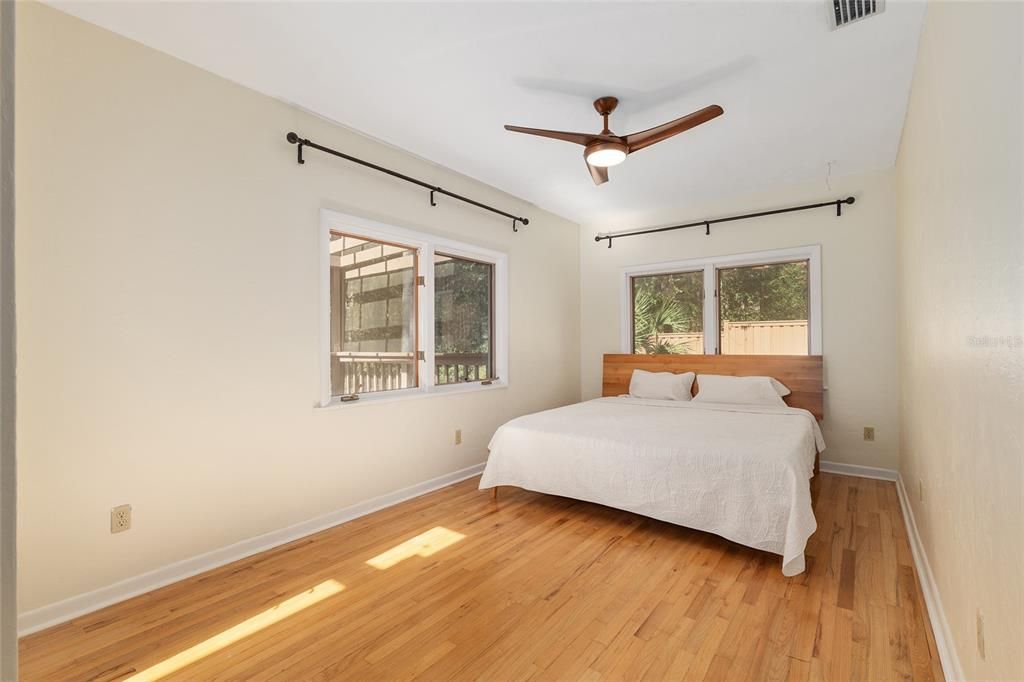 For Sale: $650,000 (4 beds, 3 baths, 3336 Square Feet)