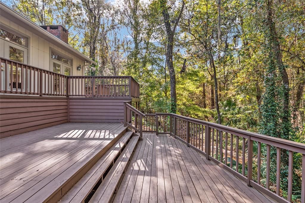 For Sale: $650,000 (4 beds, 3 baths, 3336 Square Feet)