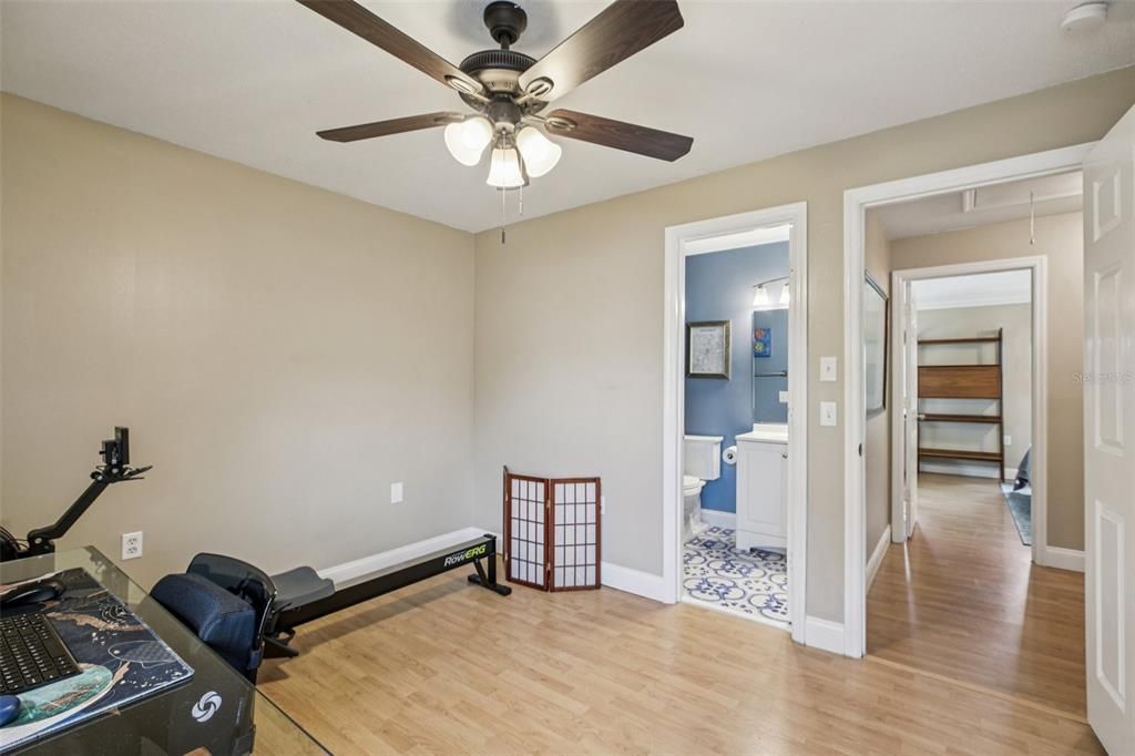 En Venta: $315,000 (2 camas, 2 baños, 1300 Pies cuadrados)