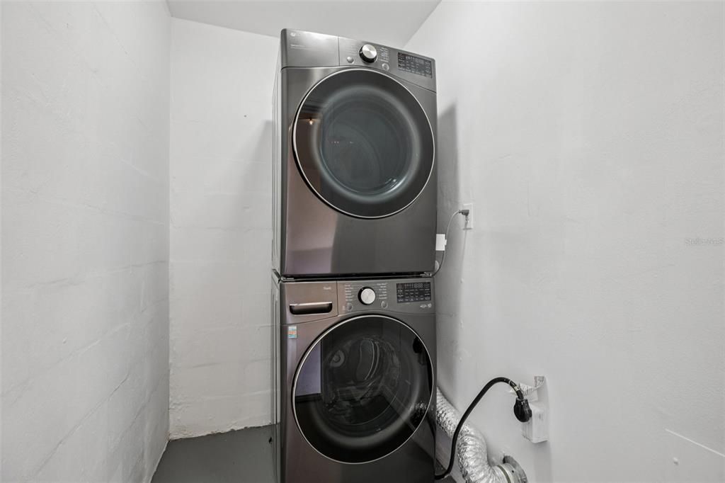 En Venta: $315,000 (2 camas, 2 baños, 1300 Pies cuadrados)