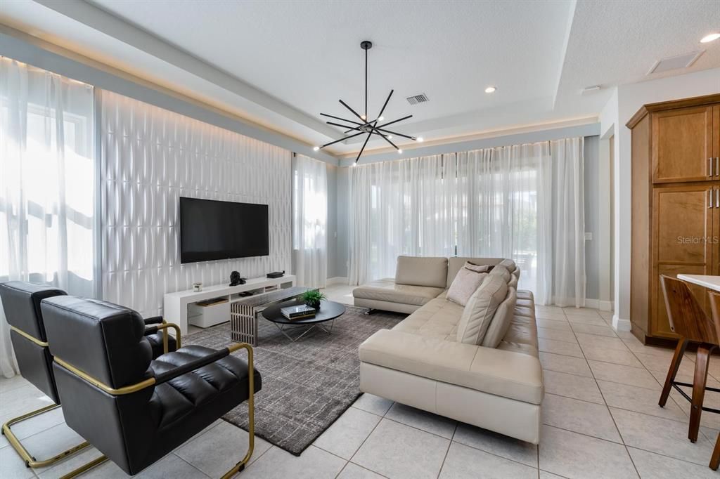 待售: $880,000 (4 贝兹, 3 浴室, 2812 平方英尺)