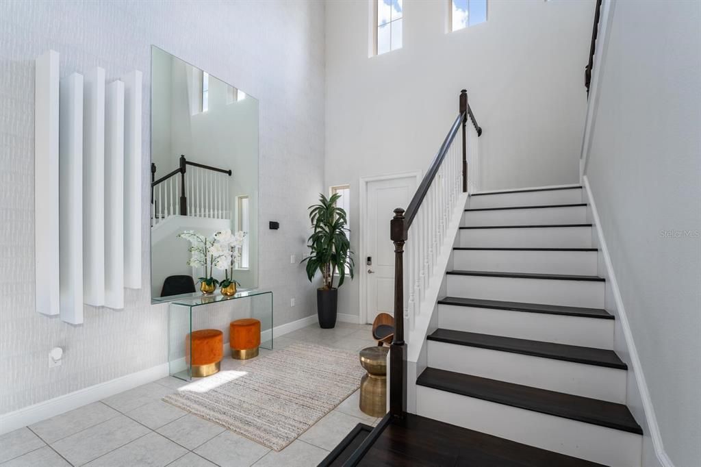 待售: $880,000 (4 贝兹, 3 浴室, 2812 平方英尺)