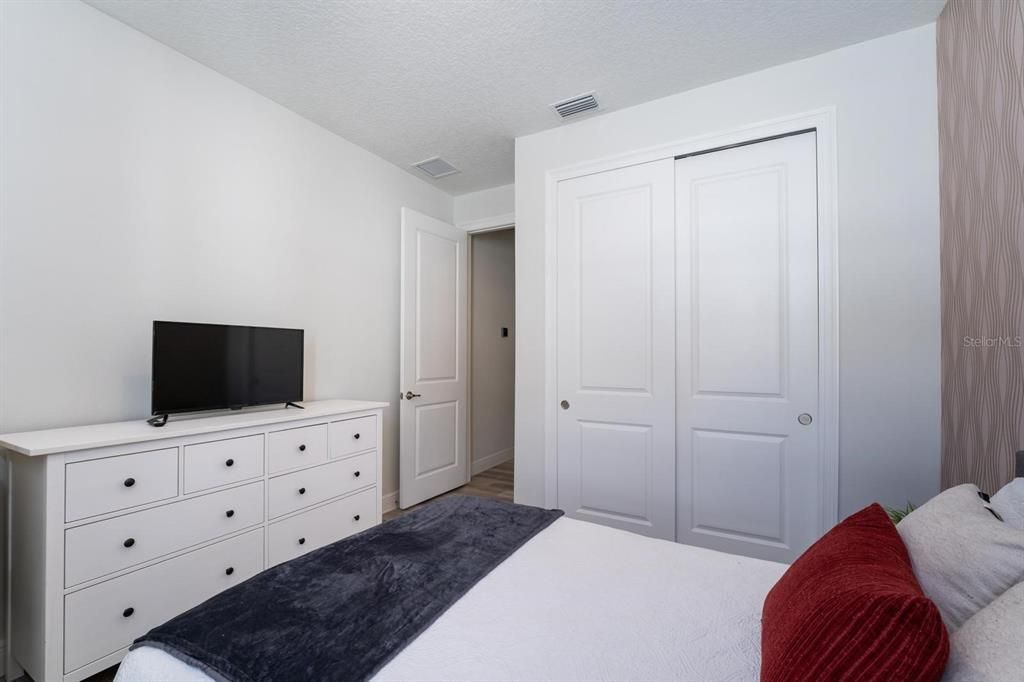 待售: $880,000 (4 贝兹, 3 浴室, 2812 平方英尺)