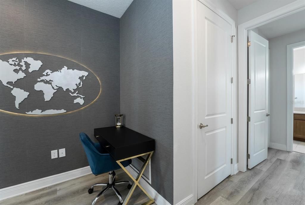 待售: $880,000 (4 贝兹, 3 浴室, 2812 平方英尺)