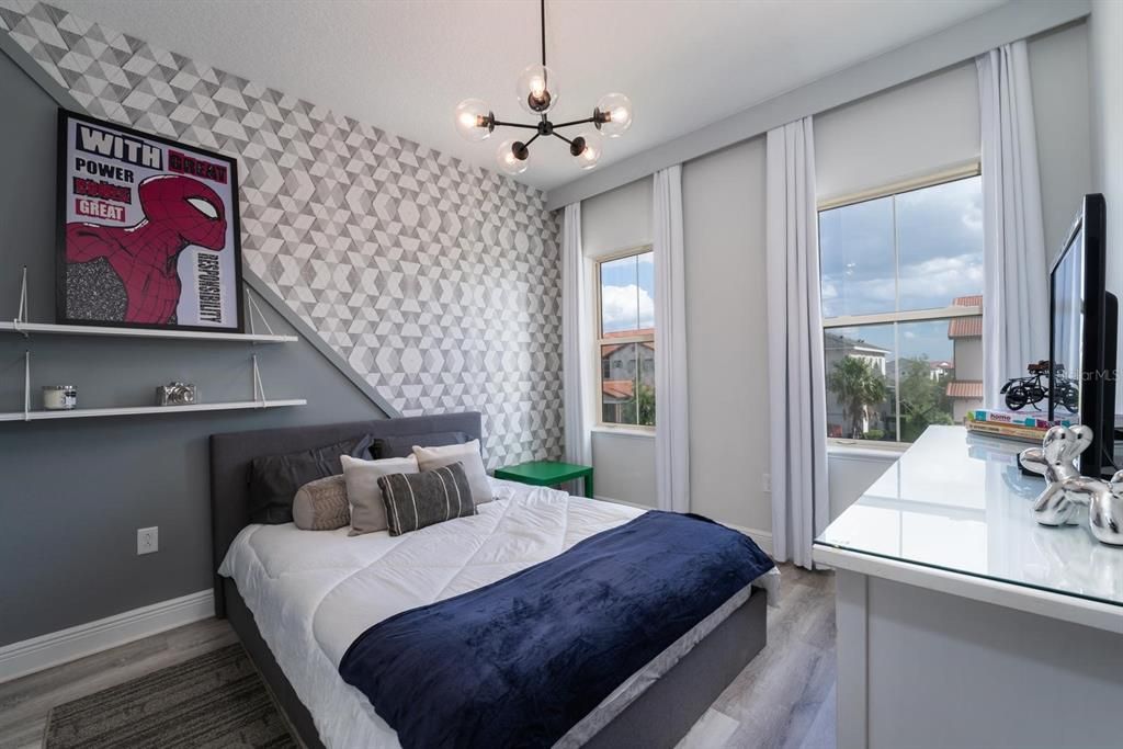 待售: $880,000 (4 贝兹, 3 浴室, 2812 平方英尺)