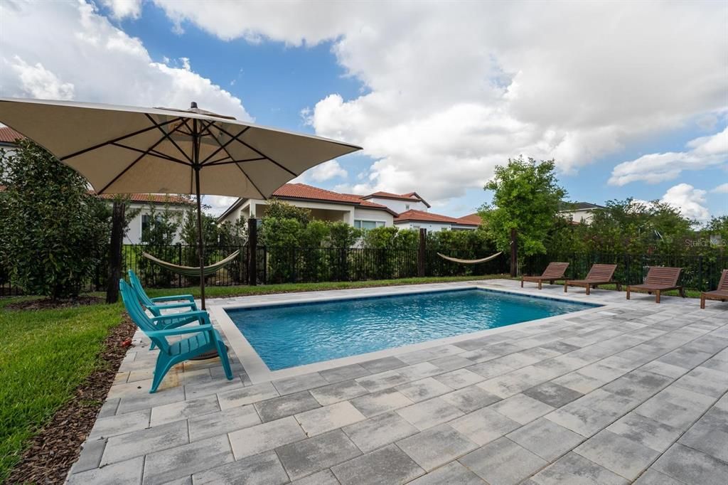 待售: $880,000 (4 贝兹, 3 浴室, 2812 平方英尺)