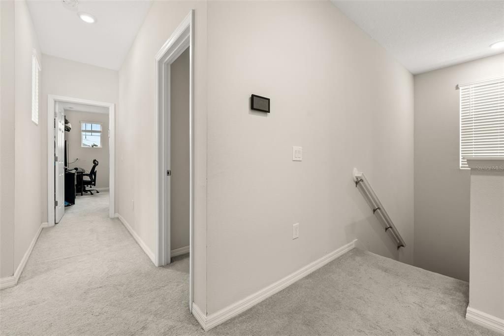 En Venta: $789,990 (4 camas, 3 baños, 3142 Pies cuadrados)