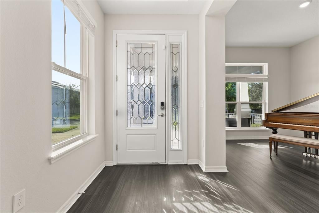 En Venta: $789,990 (4 camas, 3 baños, 3142 Pies cuadrados)