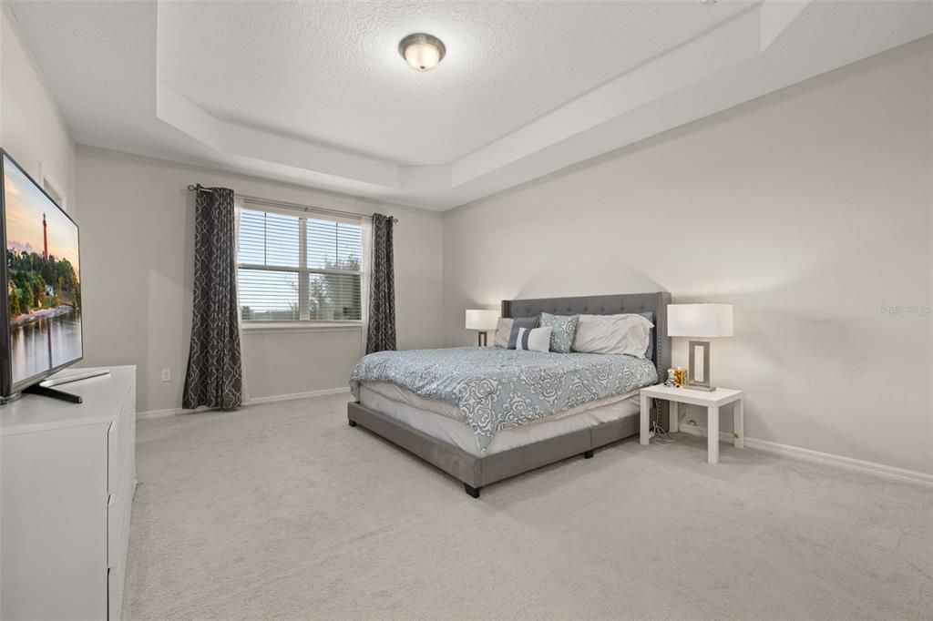 En Venta: $789,990 (4 camas, 3 baños, 3142 Pies cuadrados)