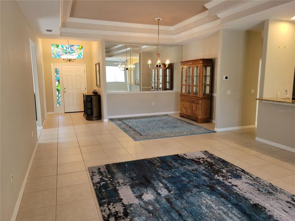 На продажу: $430,000 (2 спален, 2 ванн, 1931 Квадратных фут)