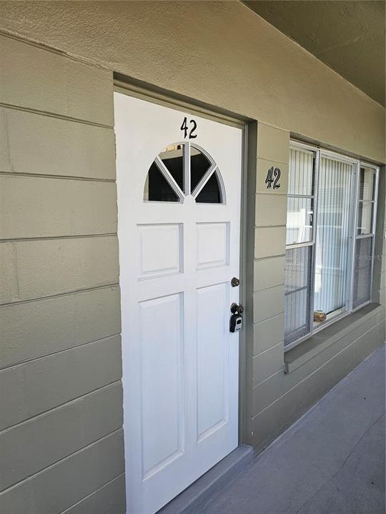 待售: $139,900 (2 贝兹, 1 浴室, 1100 平方英尺)