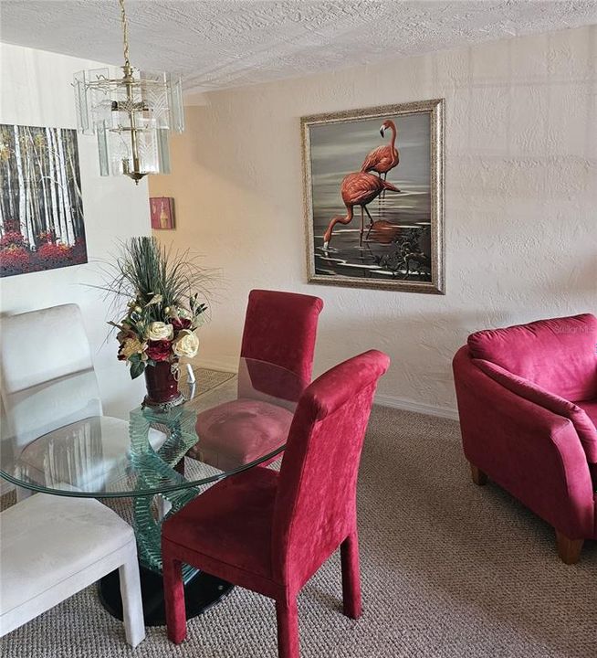 待售: $139,900 (2 贝兹, 1 浴室, 1100 平方英尺)