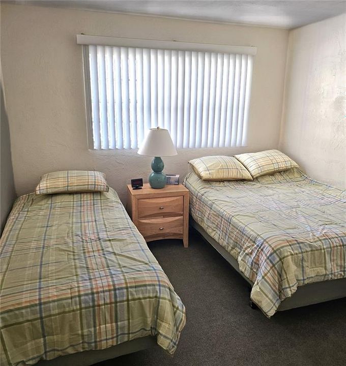 待售: $139,900 (2 贝兹, 1 浴室, 1100 平方英尺)