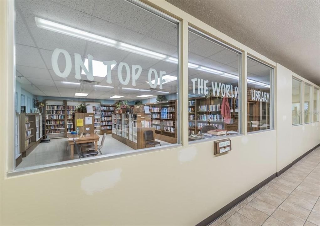 待售: $139,900 (2 贝兹, 1 浴室, 1100 平方英尺)