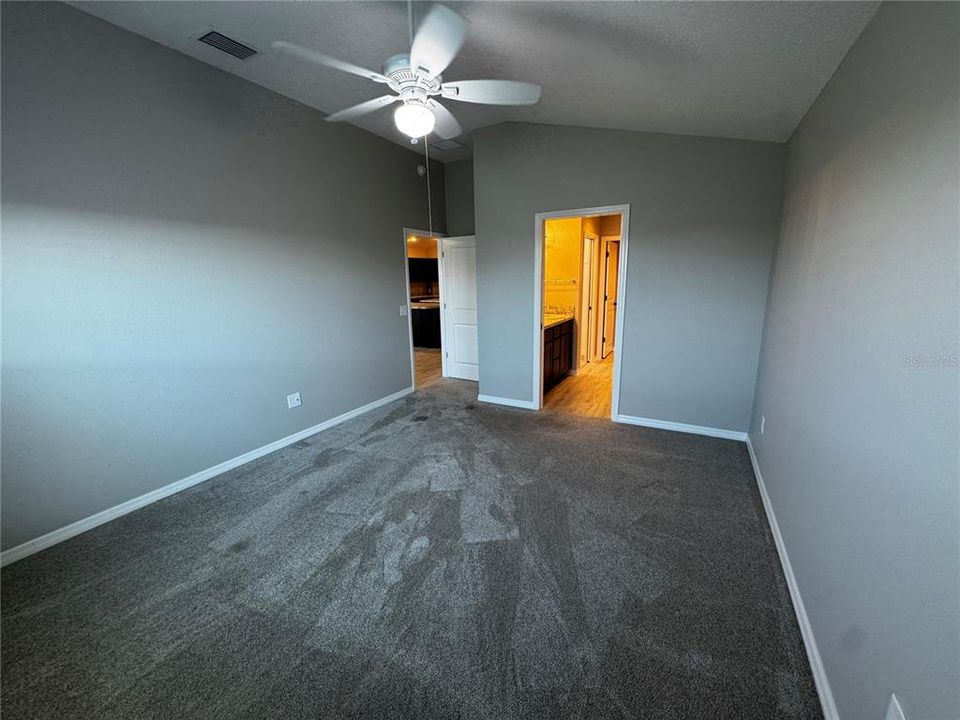 For Rent: $1,900 (2 beds, 2 baths, 1266 Square Feet)