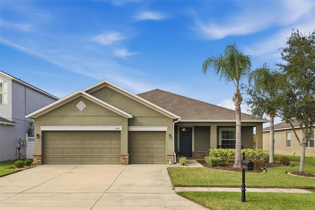 For Sale: $545,000 (4 beds, 3 baths, 2420 Square Feet)