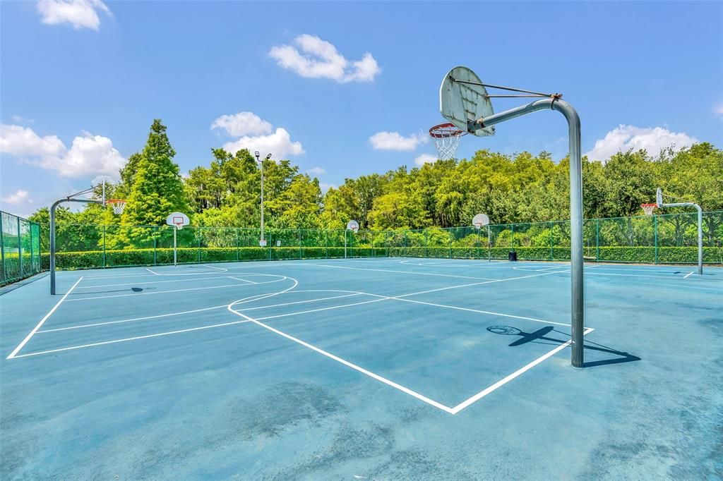 For Sale: $545,000 (4 beds, 3 baths, 2420 Square Feet)