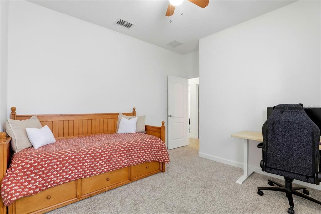 For Sale: $545,000 (4 beds, 3 baths, 2420 Square Feet)