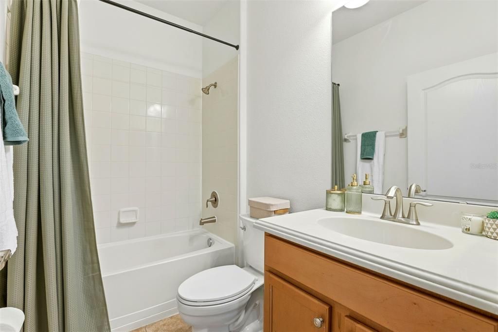 For Sale: $545,000 (4 beds, 3 baths, 2420 Square Feet)