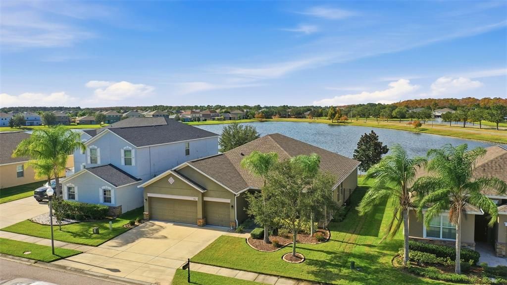 For Sale: $545,000 (4 beds, 3 baths, 2420 Square Feet)