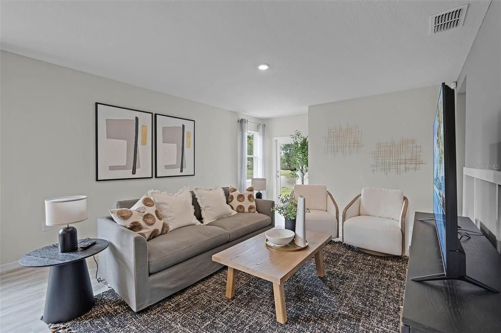 En Venta: $326,990 (4 camas, 2 baños, 1665 Pies cuadrados)