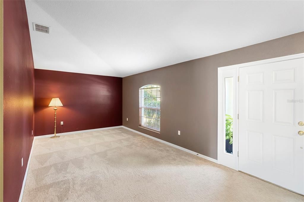 For Sale: $384,900 (3 beds, 2 baths, 2000 Square Feet)