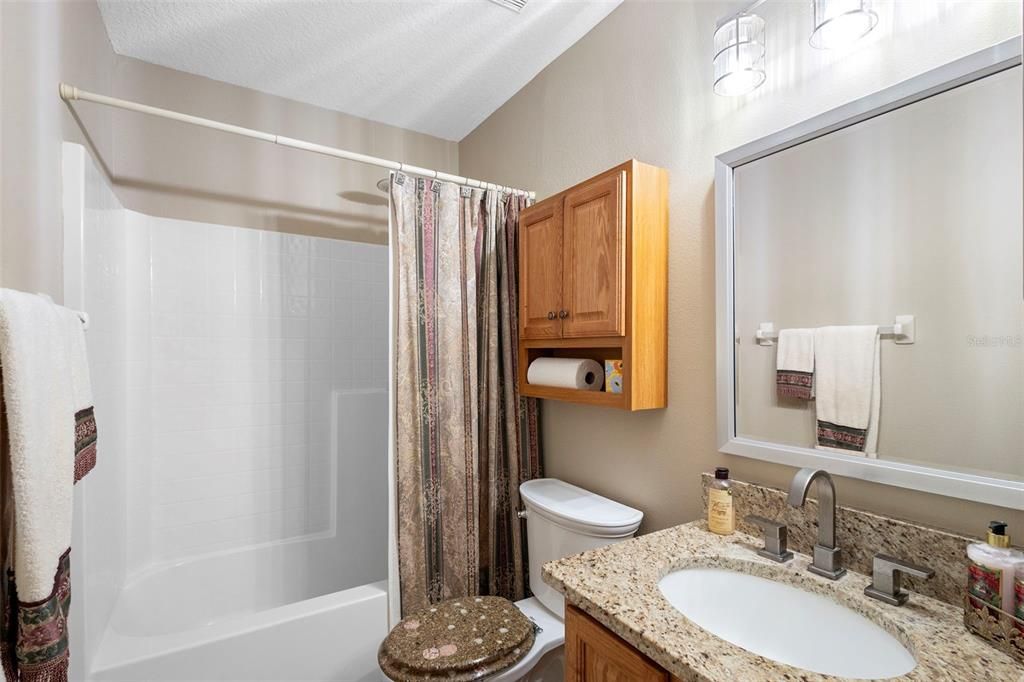 For Sale: $384,900 (3 beds, 2 baths, 2000 Square Feet)