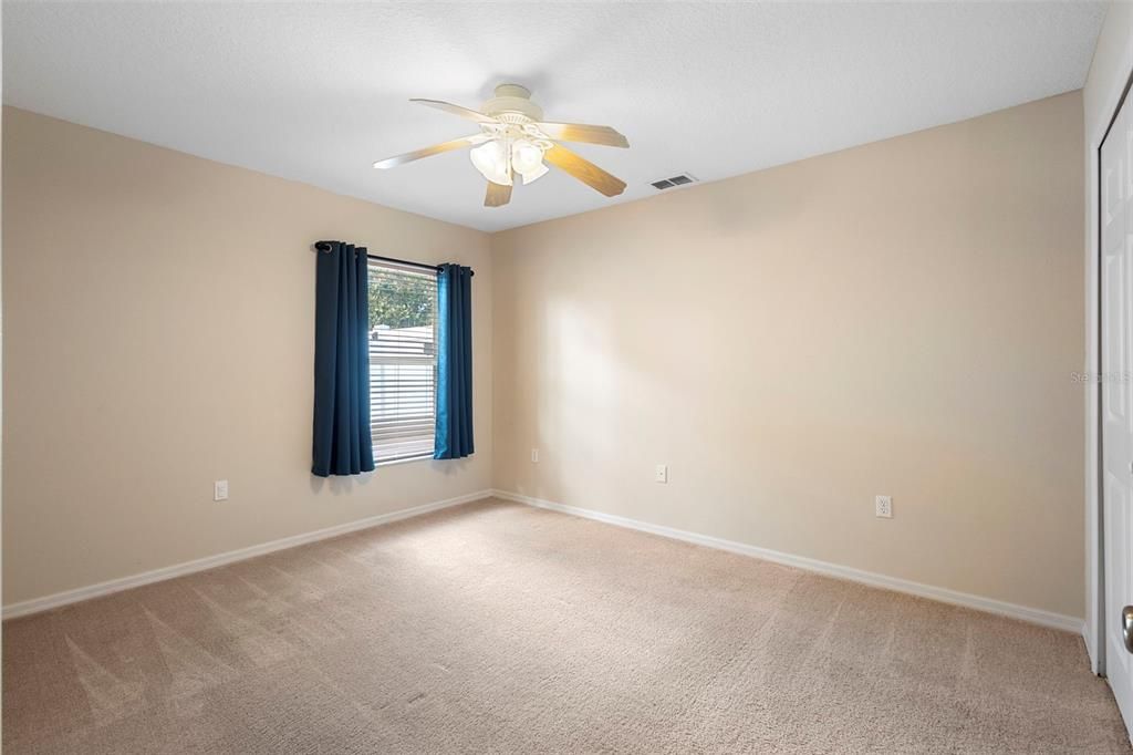 For Sale: $384,900 (3 beds, 2 baths, 2000 Square Feet)