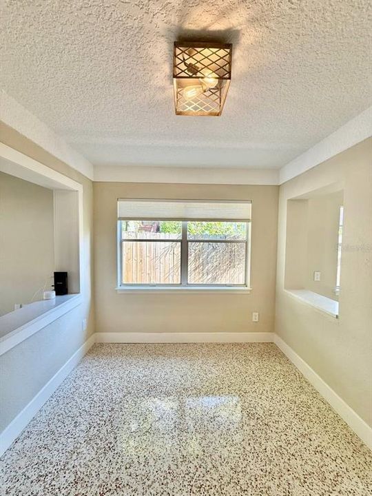 For Rent: $2,740 (3 beds, 2 baths, 1428 Square Feet)