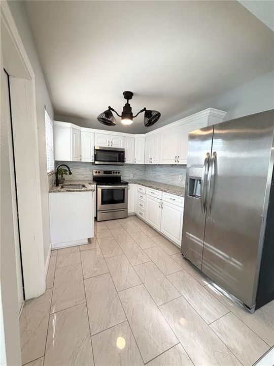 En Renta: $3,300 (3 camas, 1 baños, 1160 Pies cuadrados)