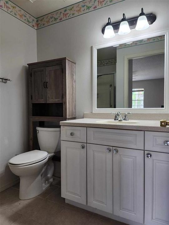 For Rent: $1,700 (2 beds, 2 baths, 984 Square Feet)