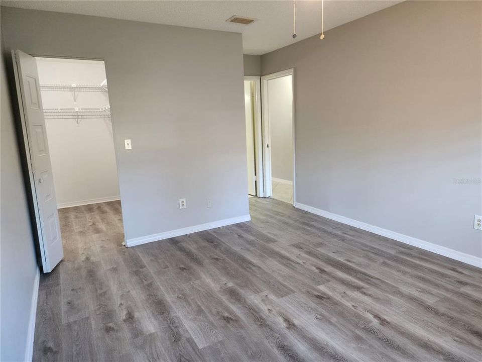 For Rent: $1,700 (2 beds, 2 baths, 984 Square Feet)