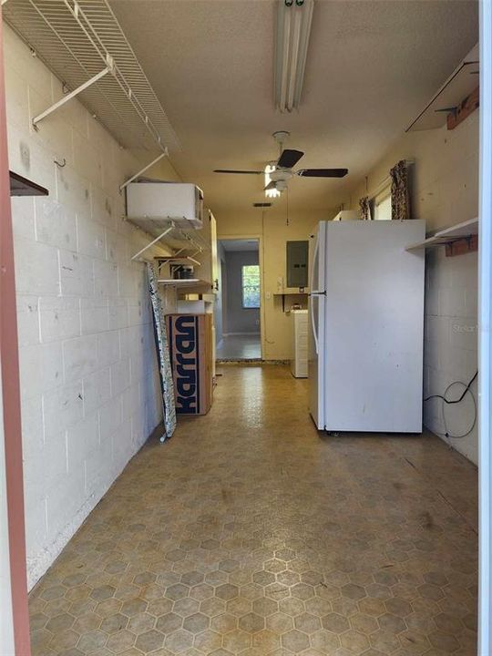 For Rent: $1,700 (2 beds, 2 baths, 984 Square Feet)