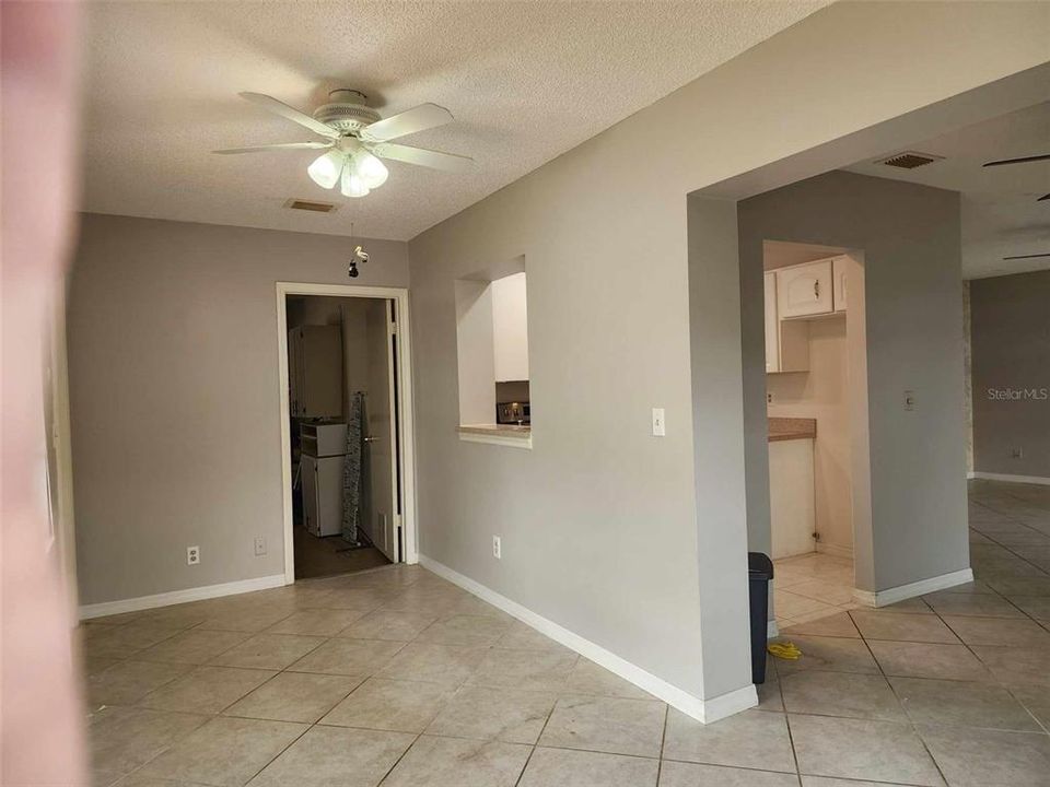 For Rent: $1,700 (2 beds, 2 baths, 984 Square Feet)