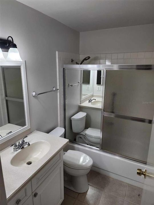 For Rent: $1,700 (2 beds, 2 baths, 984 Square Feet)