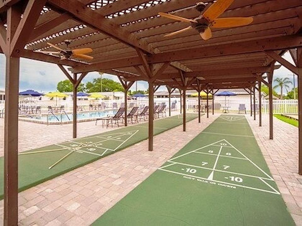 На продажу: $75,000 (3 спален, 2 ванн, 1838 Квадратных фут)