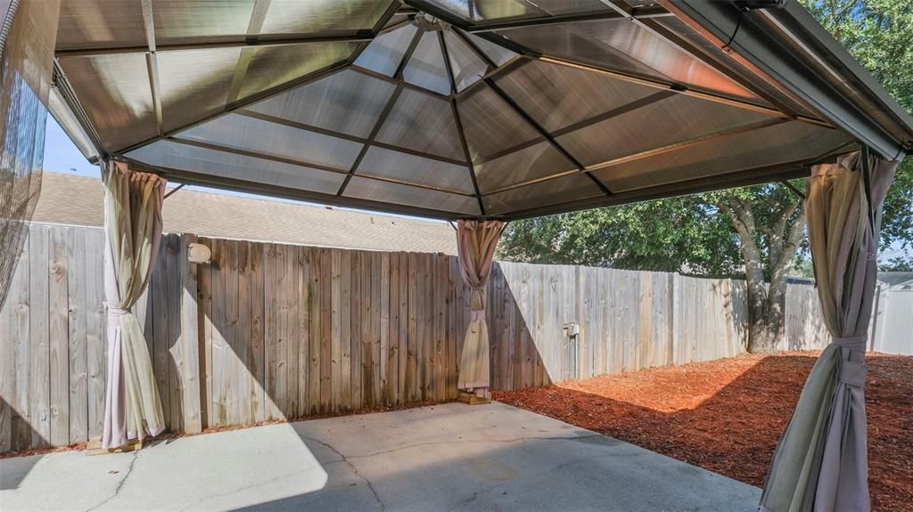 待售: $322,222 (4 贝兹, 2 浴室, 1839 平方英尺)