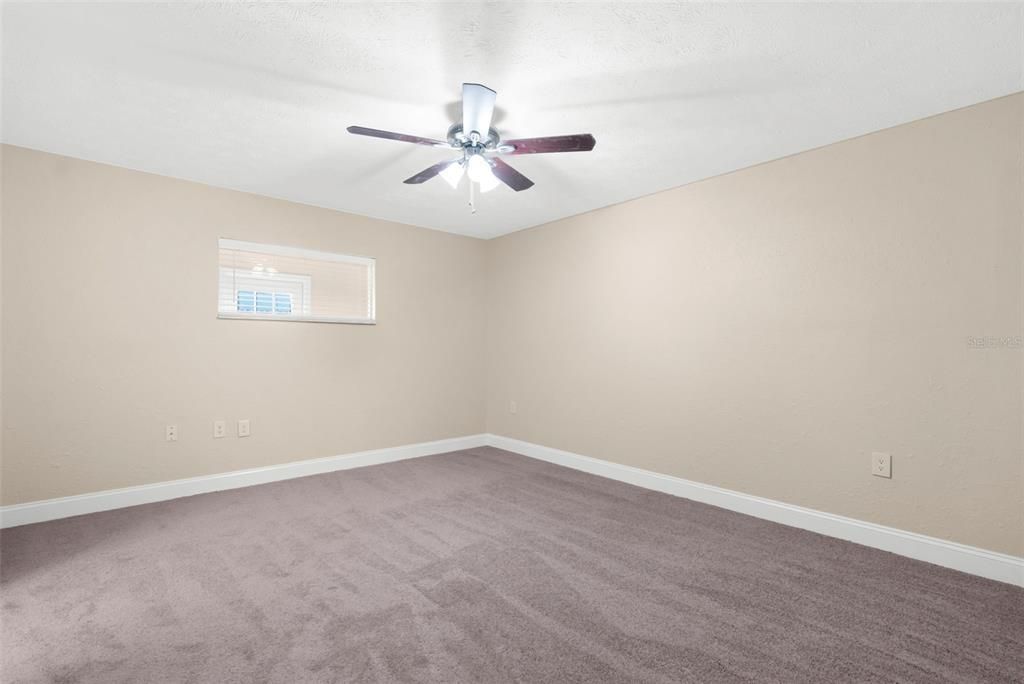 待售: $322,222 (4 贝兹, 2 浴室, 1839 平方英尺)