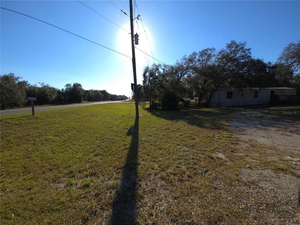 For Sale: $49,900 (2 beds, 1 baths, 784 Square Feet)