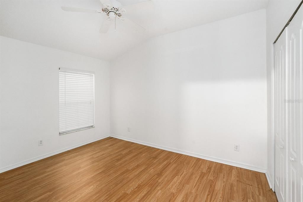 For Rent: $2,750 (4 beds, 2 baths, 1996 Square Feet)