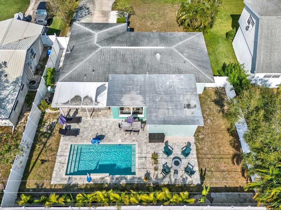 待售: $625,000 (4 贝兹, 3 浴室, 1669 平方英尺)