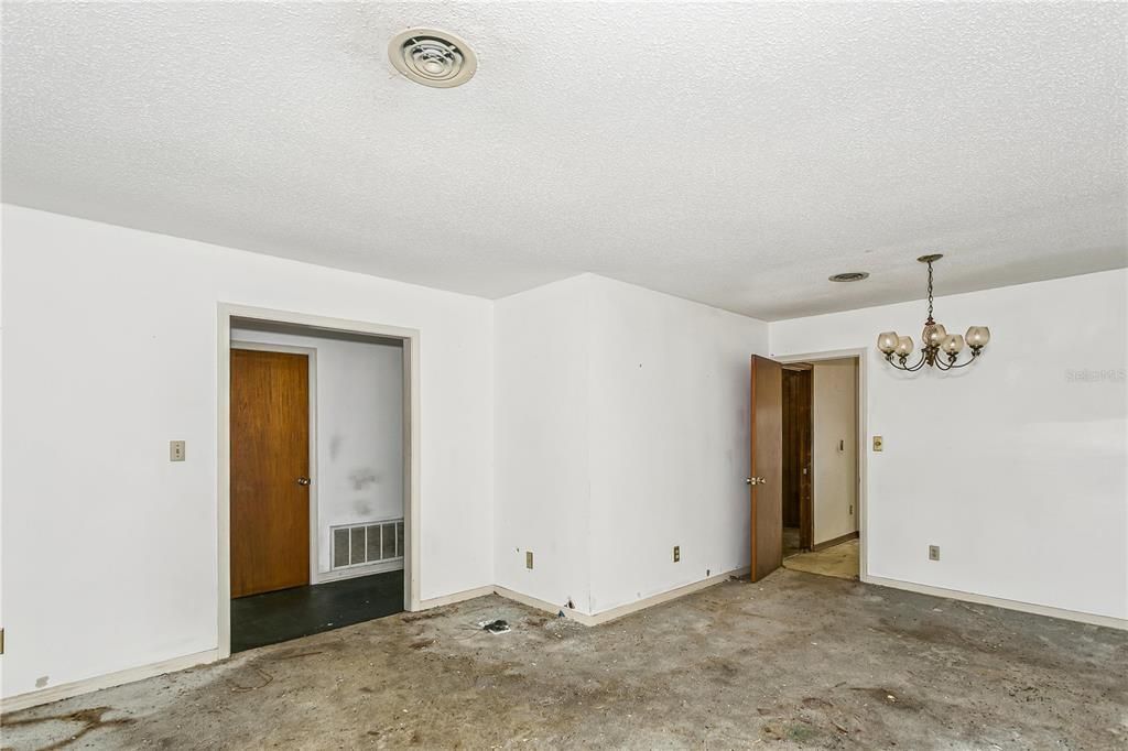 En Venta: $129,900 (3 camas, 2 baños, 1280 Pies cuadrados)