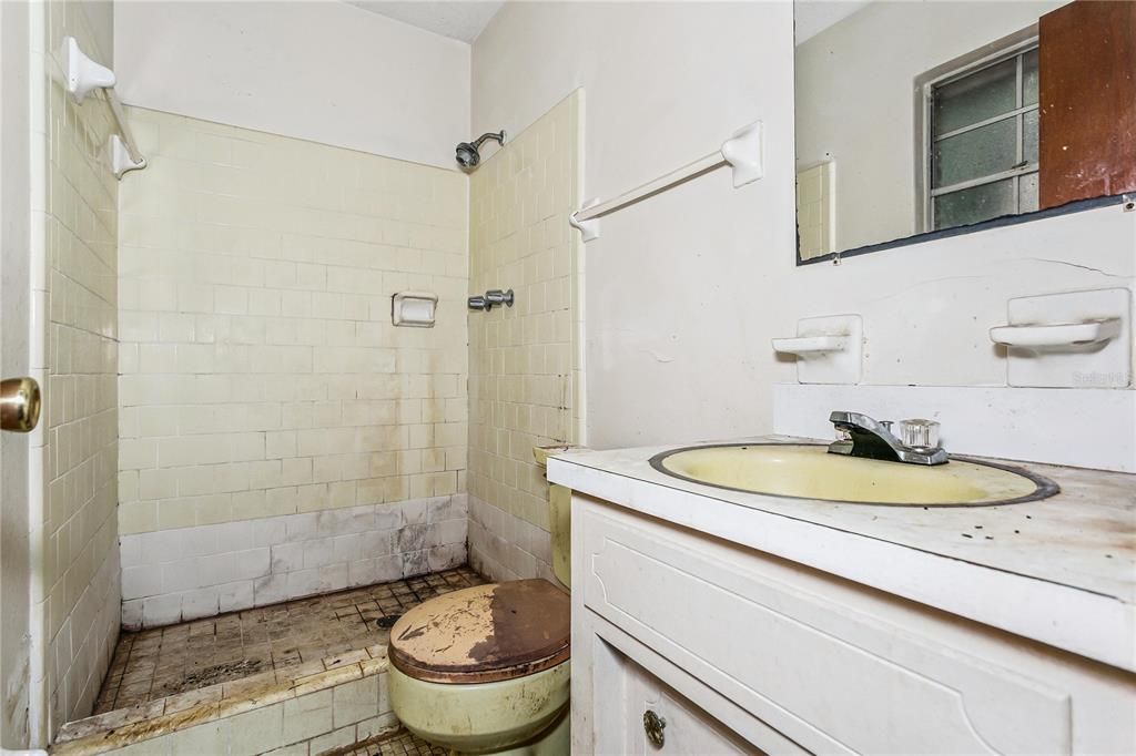 En Venta: $129,900 (3 camas, 2 baños, 1280 Pies cuadrados)