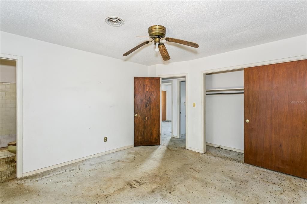 En Venta: $129,900 (3 camas, 2 baños, 1280 Pies cuadrados)