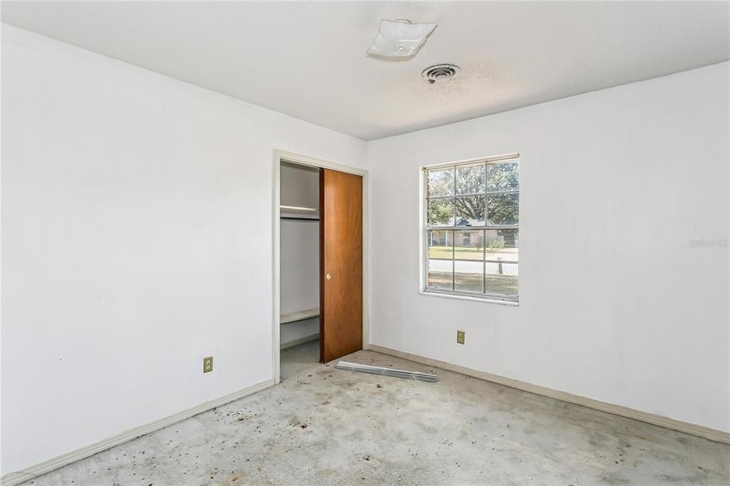 En Venta: $129,900 (3 camas, 2 baños, 1280 Pies cuadrados)