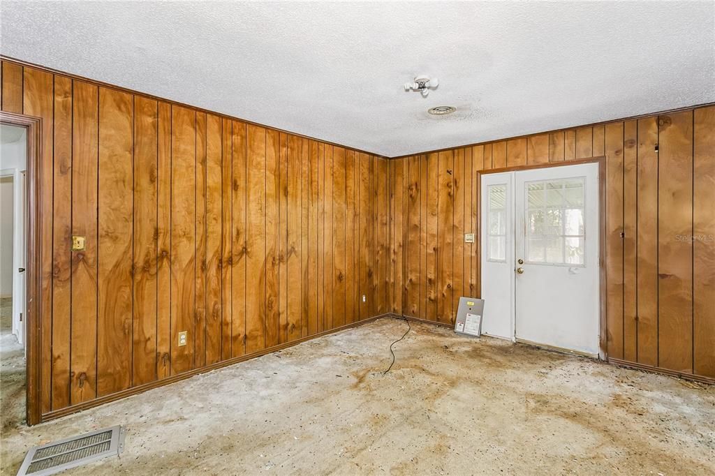 En Venta: $129,900 (3 camas, 2 baños, 1280 Pies cuadrados)