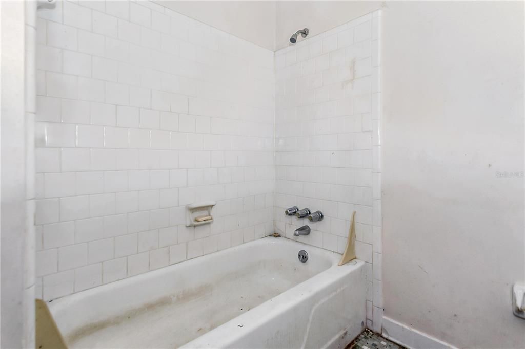 En Venta: $129,900 (3 camas, 2 baños, 1280 Pies cuadrados)