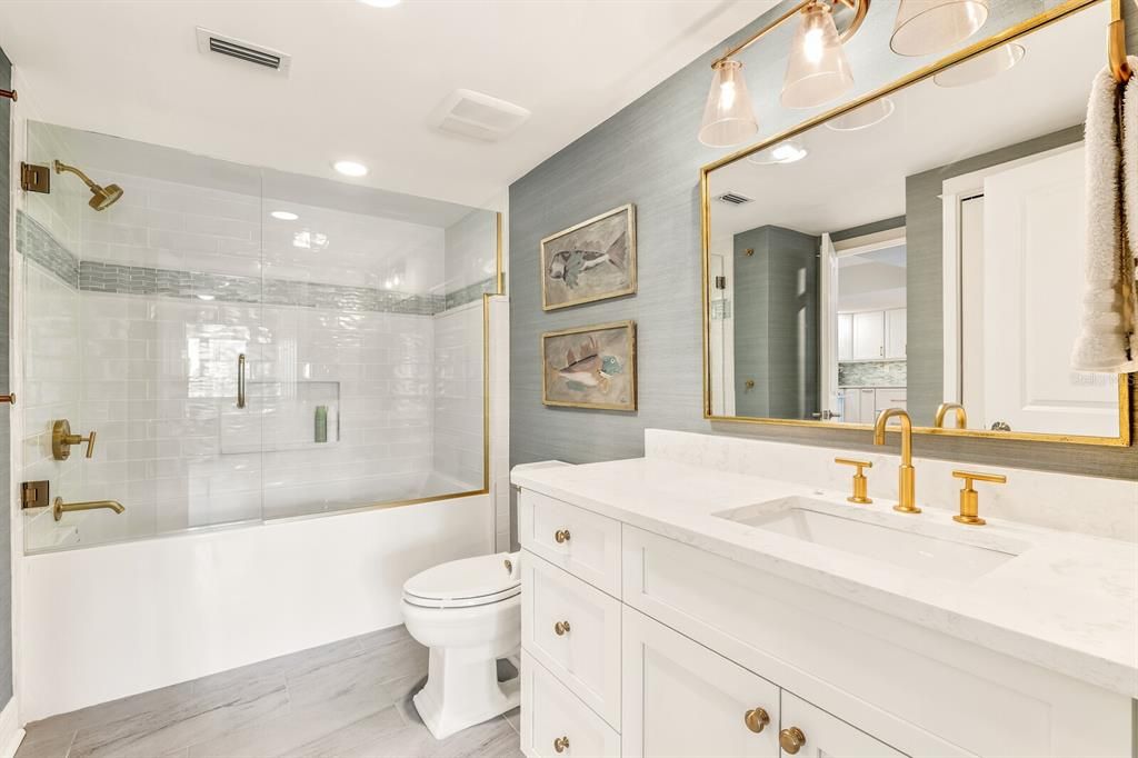 待售: $1,895,000 (2 贝兹, 2 浴室, 1740 平方英尺)