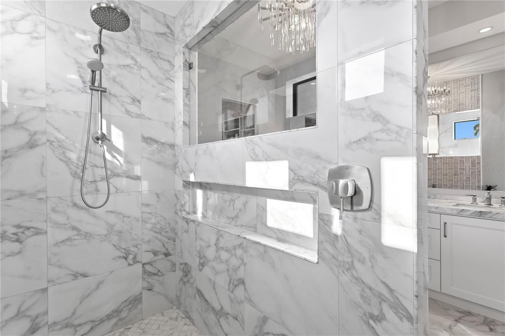 待售: $4,425,000 (5 贝兹, 5 浴室, 4472 平方英尺)